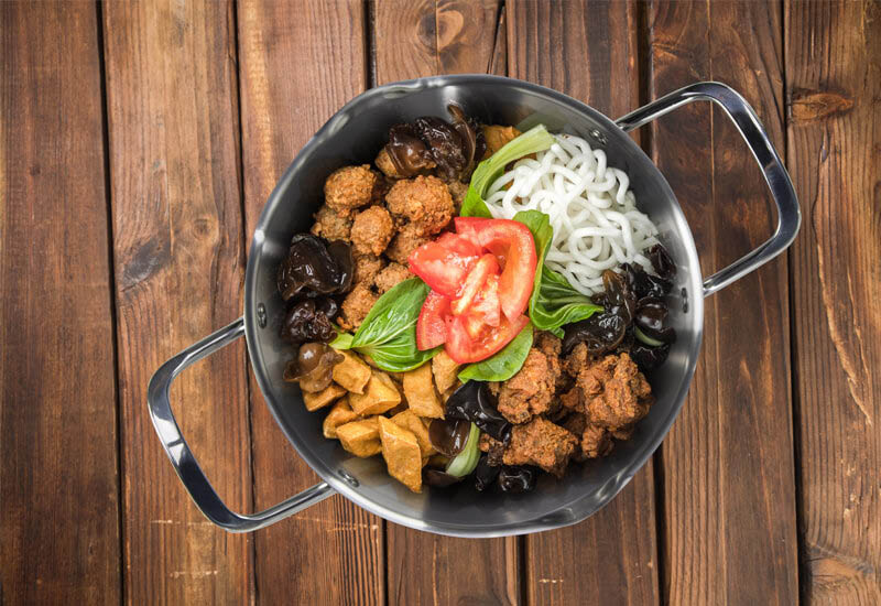 3-Schicht-Boden für Langlebigkeit und ThermoFlow-Technologie für hervorragende Wärmeverteilung.