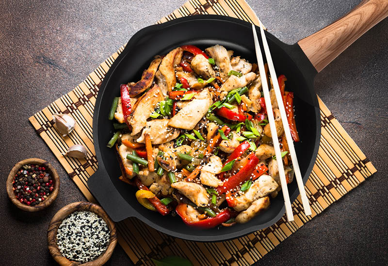 Ausgewählte Qualitätsmaterialien für schnelles Kochen und eine lange Lebensdauer des Kochgeschirrs.